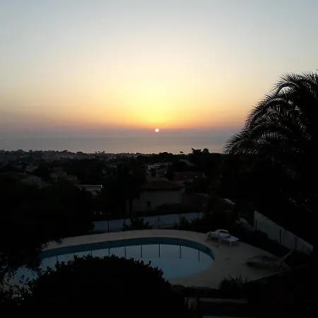 Amazing Sea View Villa Fréjus
