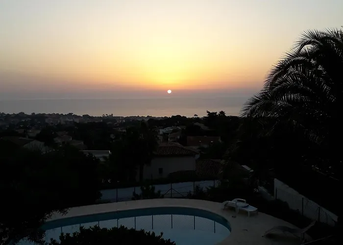Amazing Sea View Villa Fréjus