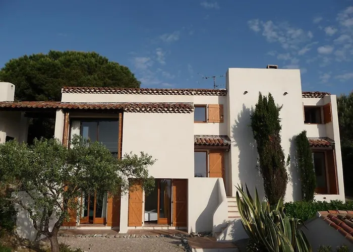Amazing Sea View Villa Fréjus